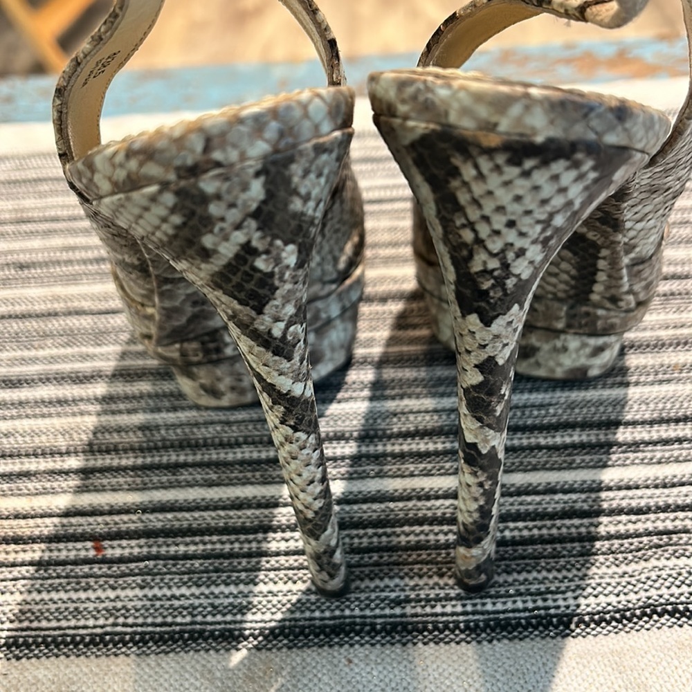 Brian Atwood Faran Python Snakeskin Pattern Platf… - image 3